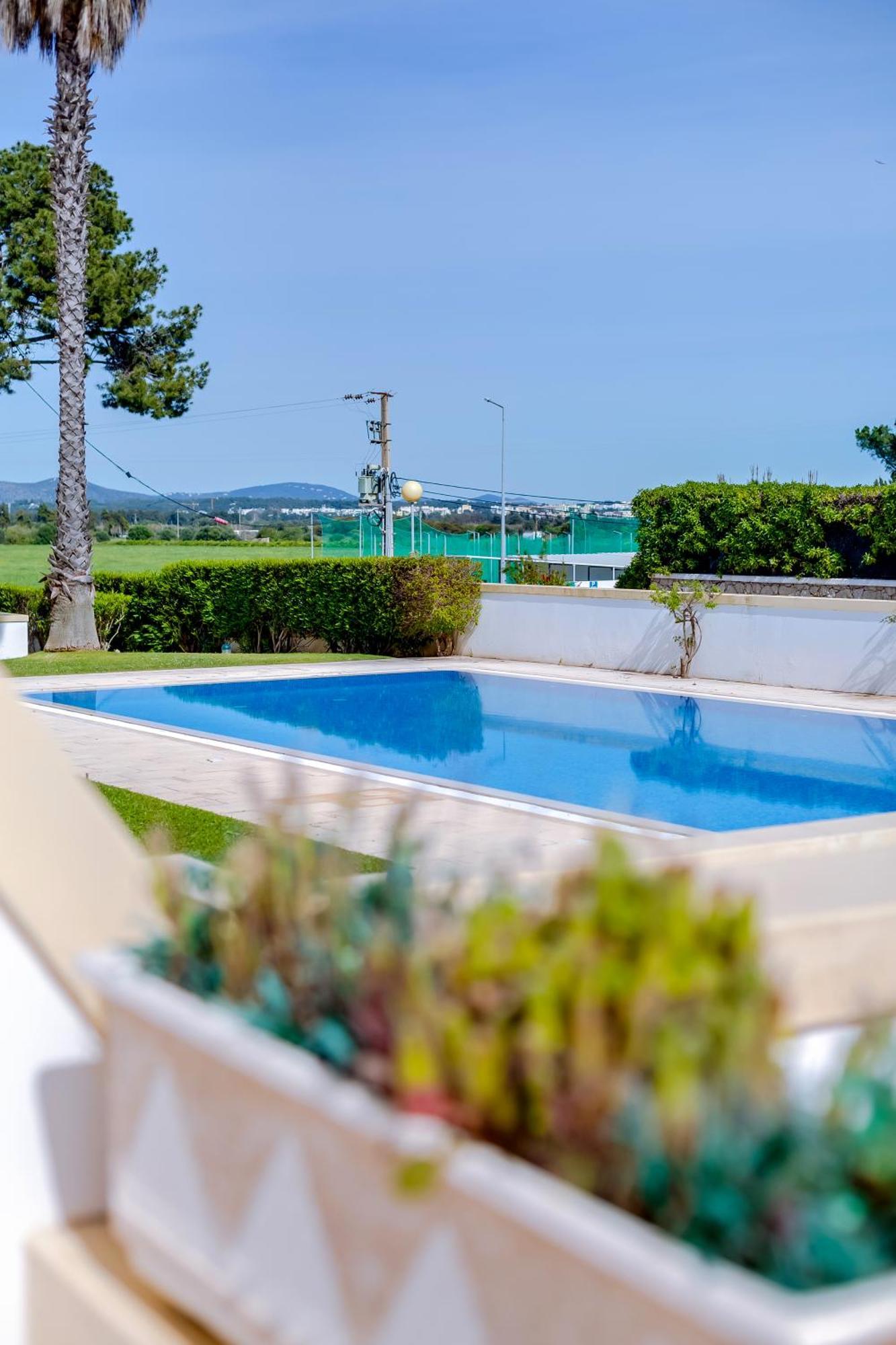 Villa Falesia Nature By The Portuguese Butler *