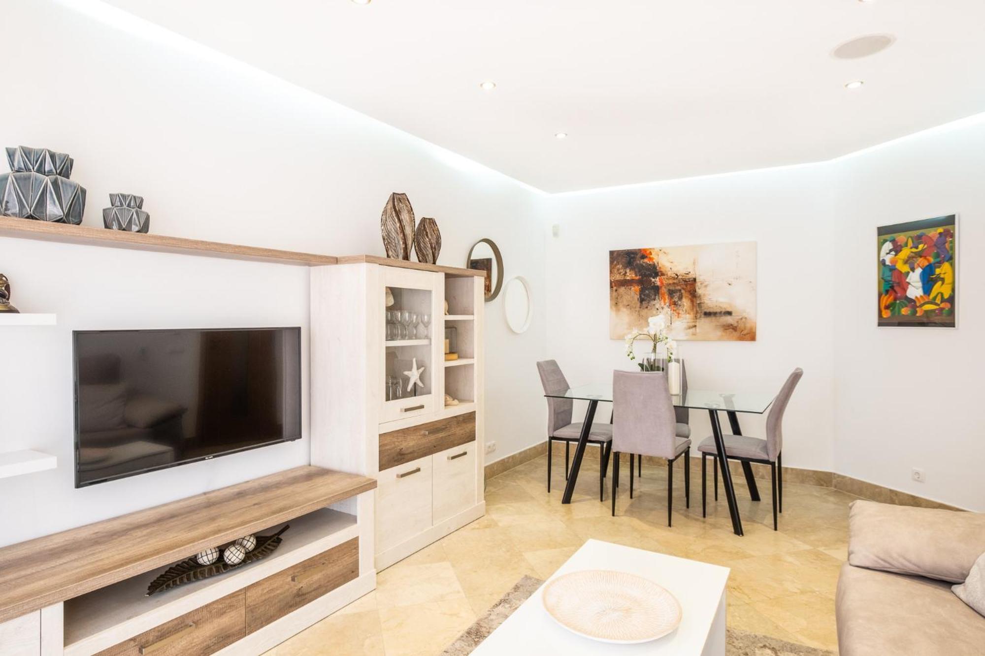 Appartement #228 Garrett Flats By Holidays