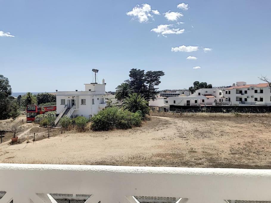 Apartment Oura White View 2 Min Walk Sea