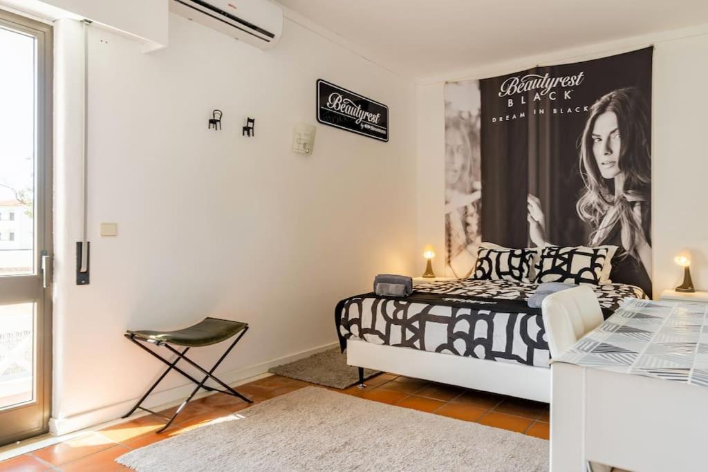 Oura White View 2 Min Walk Sea Albufeira