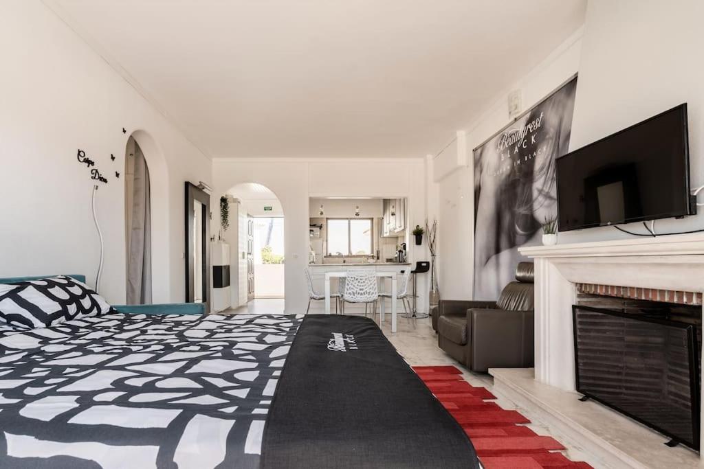Apartment Oura White View 2 Min Walk Sea