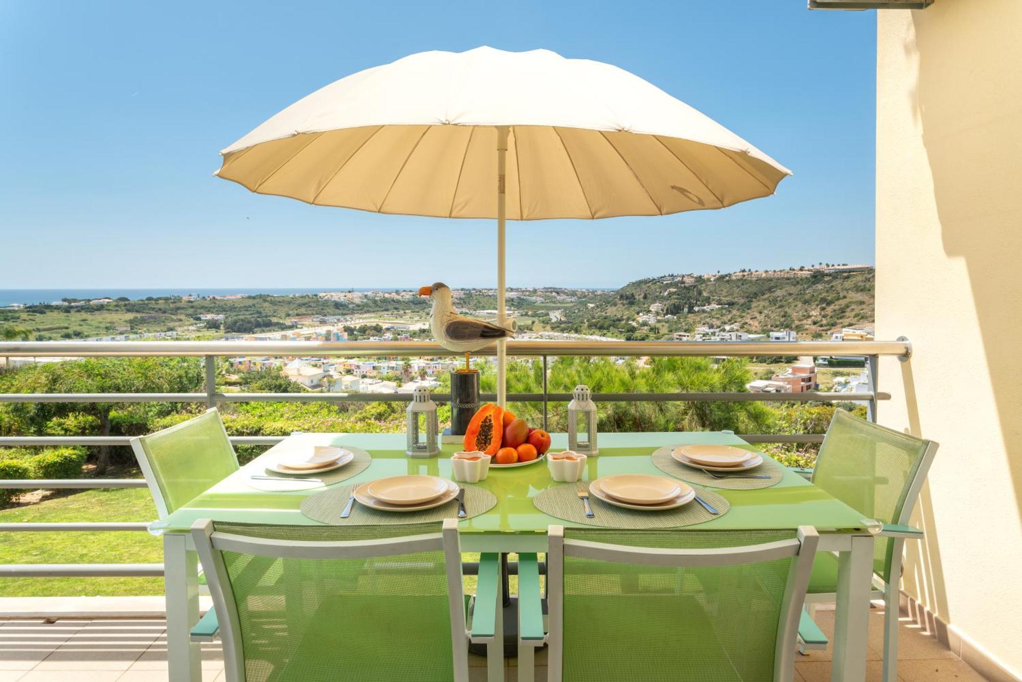Apartamento Homes Ocean View With Comfortable Terrace, 2 Swimming Pools & Tennis Court Albufeira