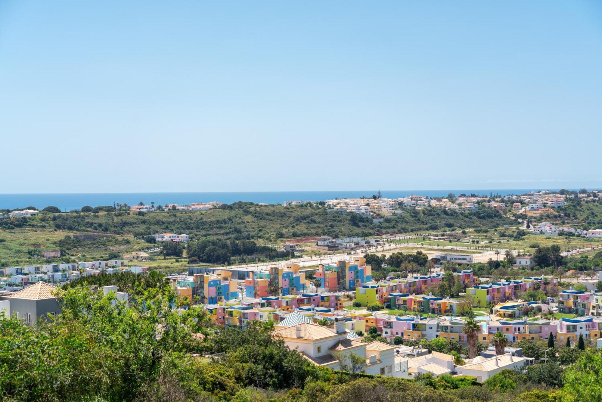 Apartamento Homes Ocean View With Comfortable Terrace, 2 Swimming Pools & Tennis Court Albufeira