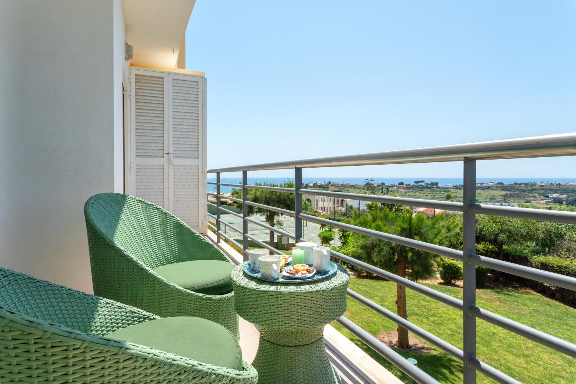 Homes Ocean View With Comfortable Terrace, 2 Swimming Pools & Tennis Court Albufeira