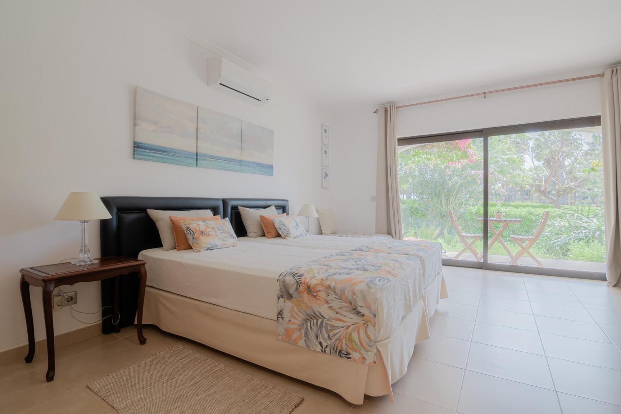 Apartment Apt. 65, Premium Location, Beach&swimming Pool Albufeira