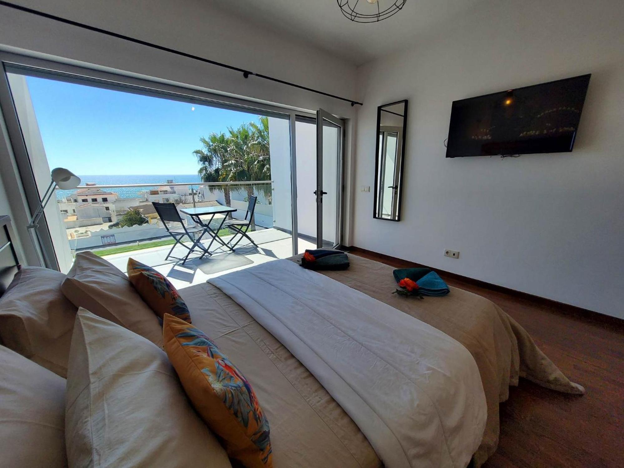 Amazing View - S