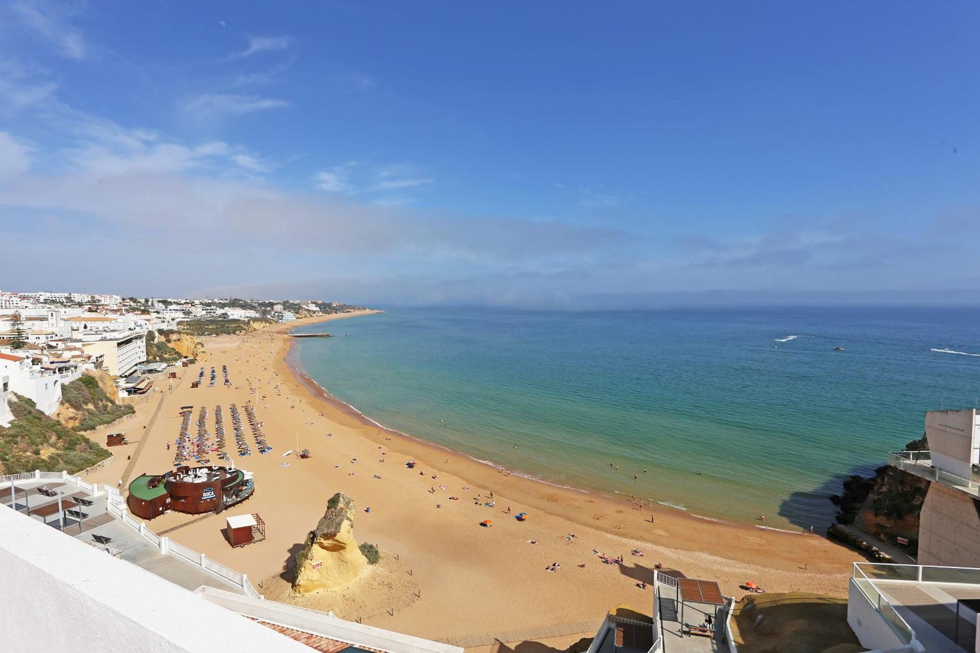 V - Seacliff *