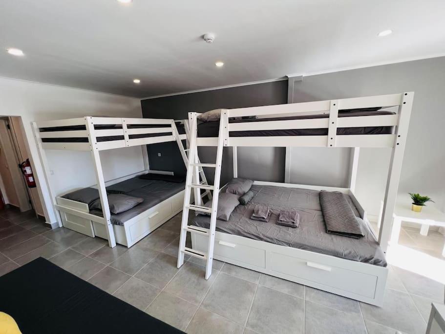 Oura Strip Studio Flat * Albufeira