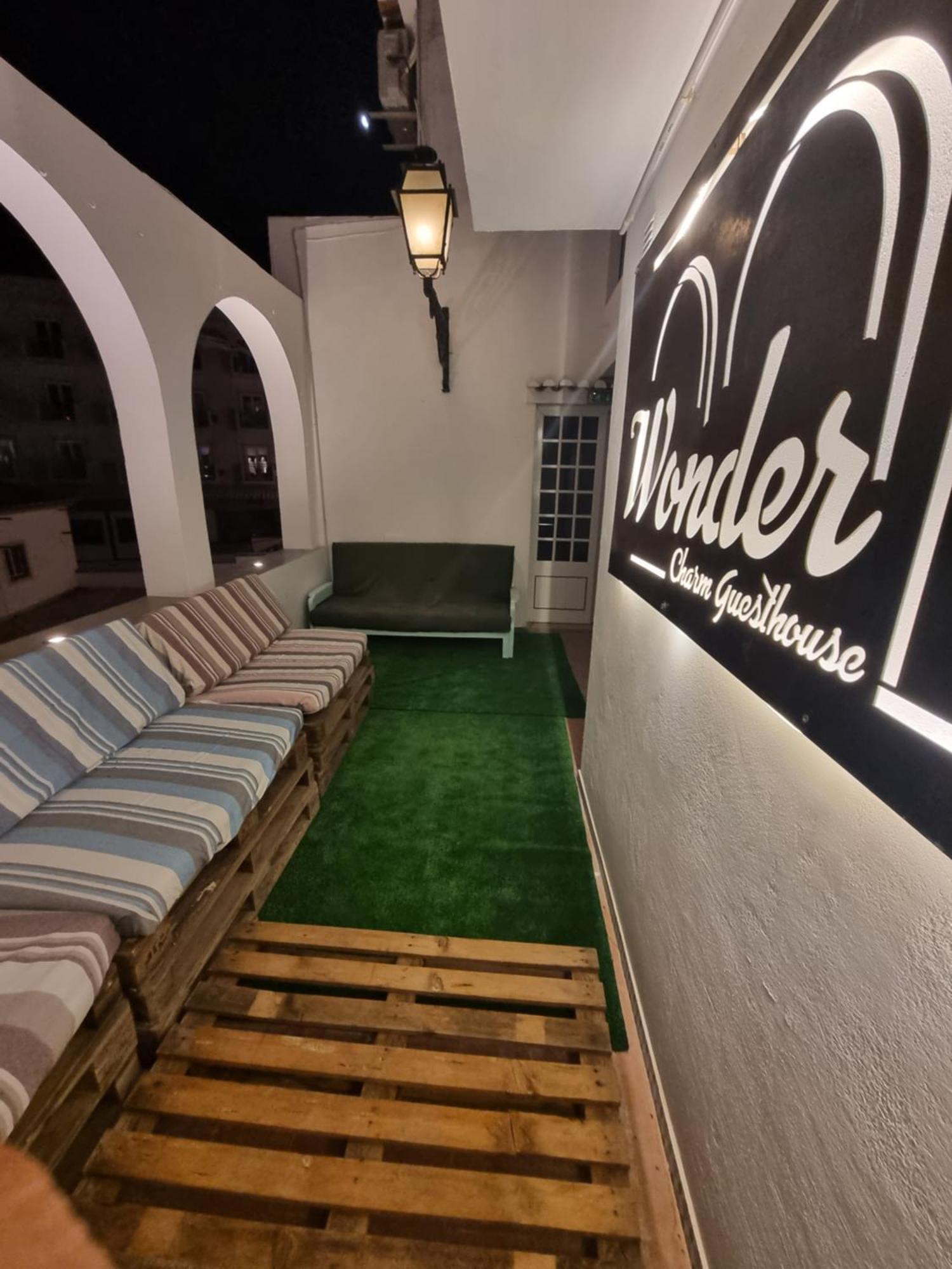 Wonder Charm Guest house *