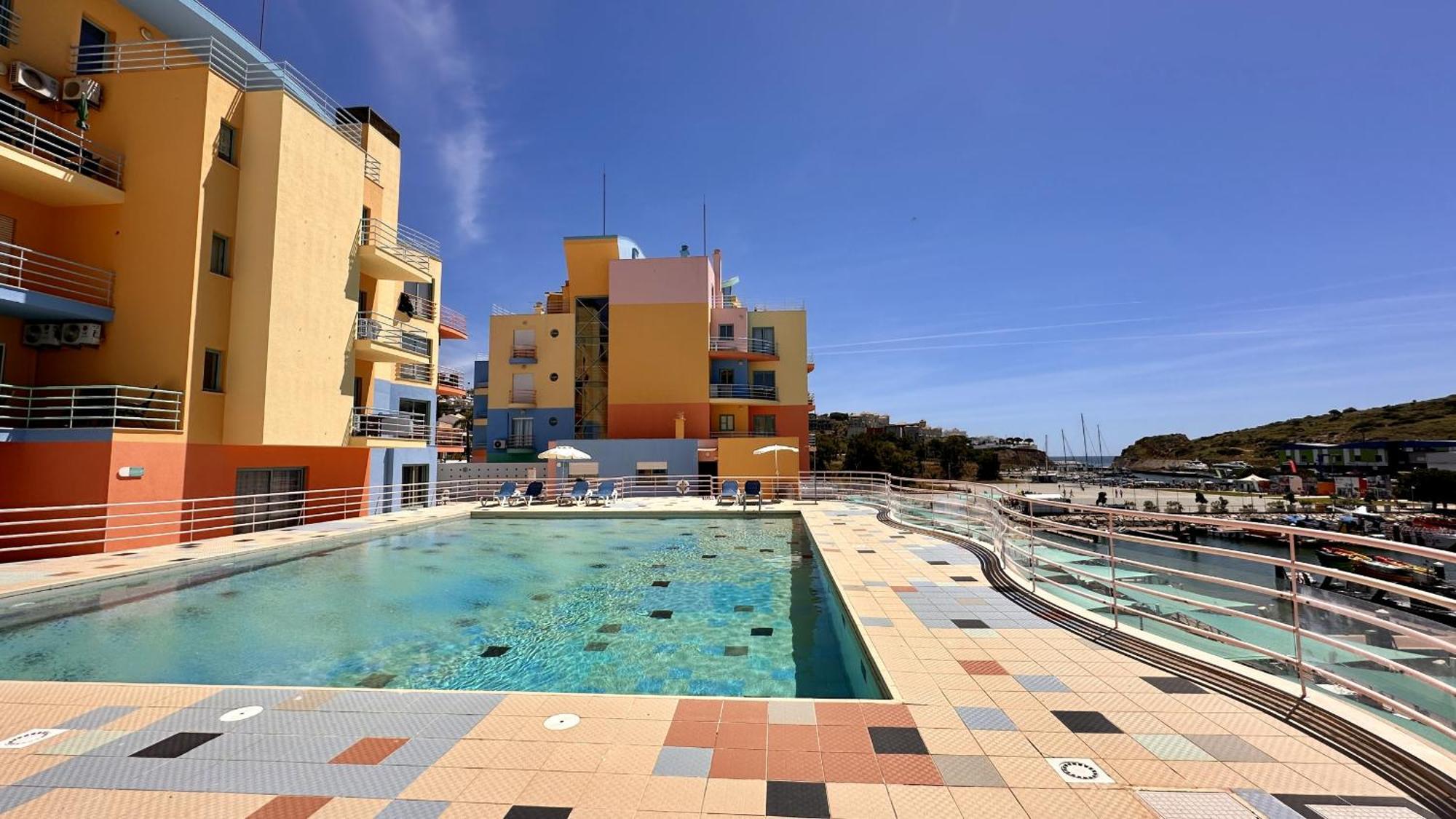 Sunrise By Check-in Portugal Apartment