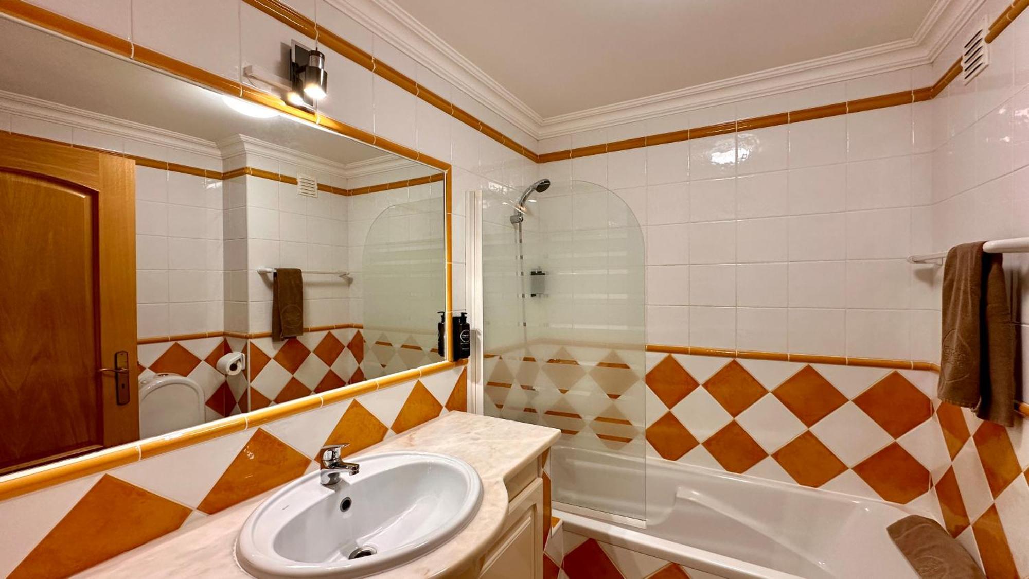 Bicos J By Check-in Portugal *