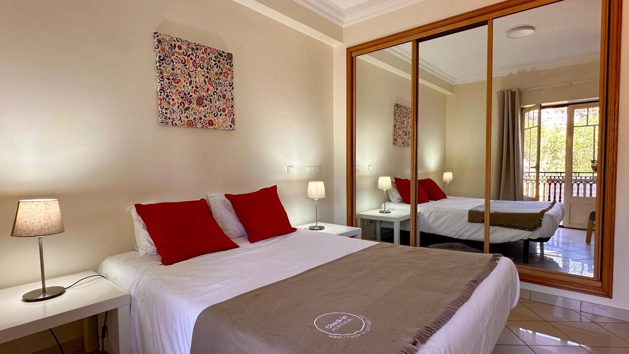 Bicos J By Check-in Portugal Albufeira