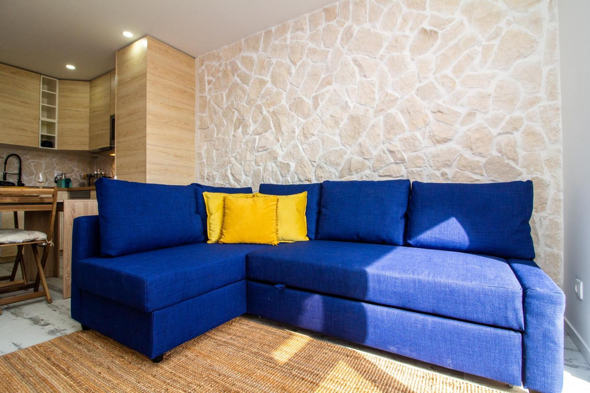 Amelie Old Town Apartment *