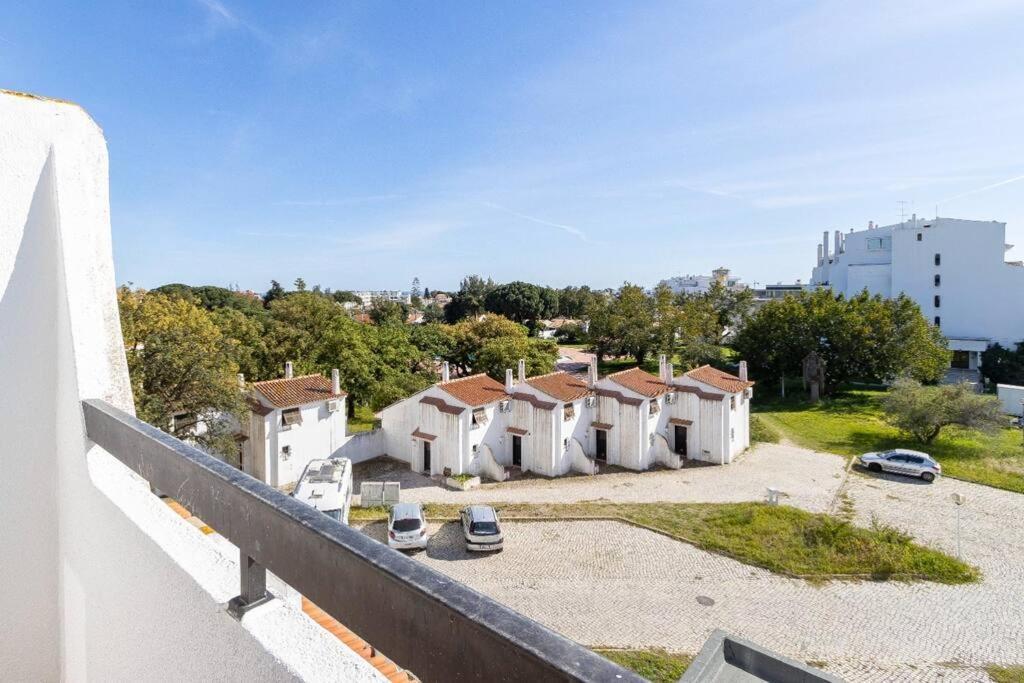 Cosy In Albufeira, Oura St