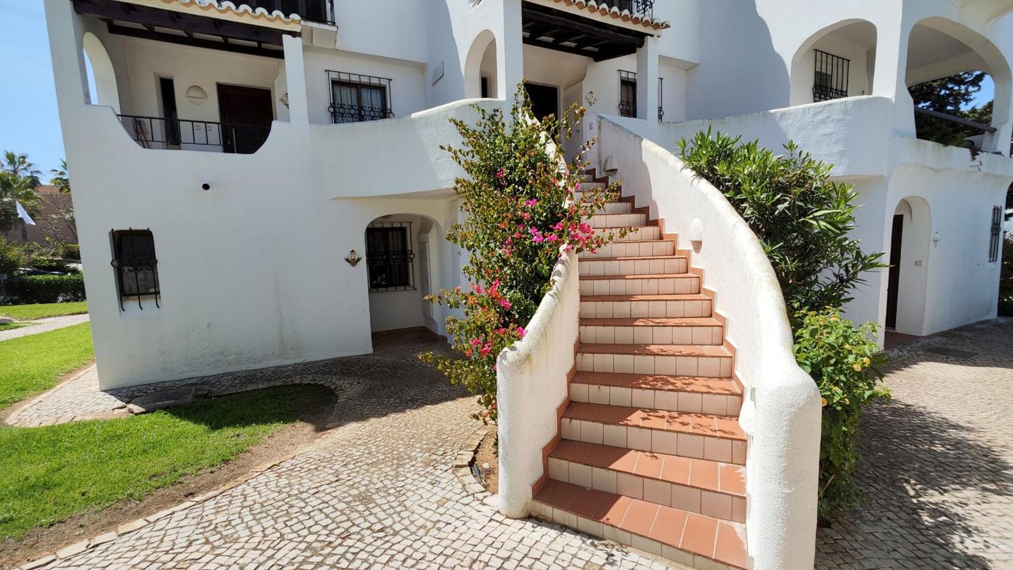 Apartment Sao Rafael T2 Duplex,