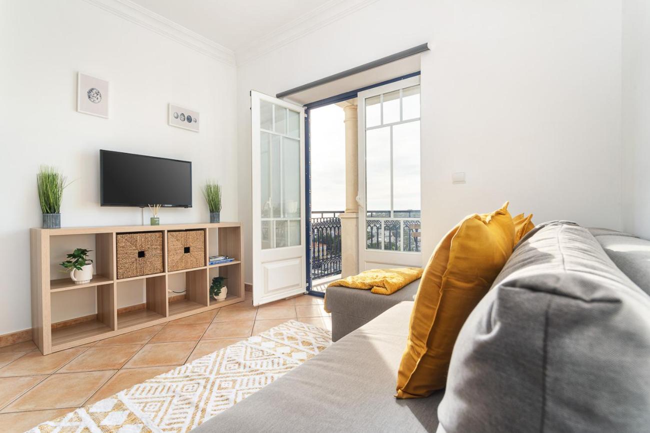 Wonderful Flats With Pool By Host Wise Apartment Albufeira
