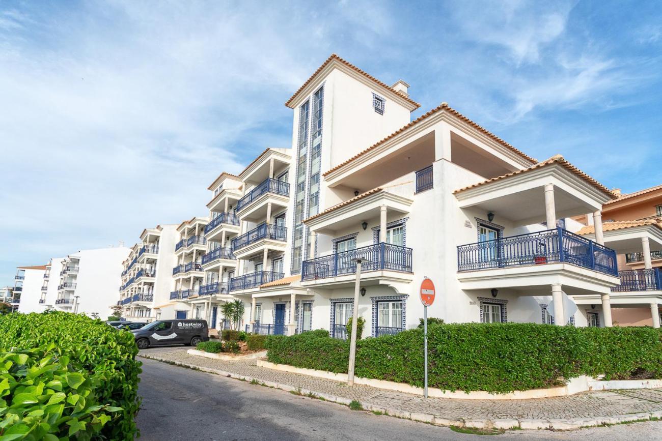 Apartment Wonderful Flats With Pool By Host Wise Albufeira