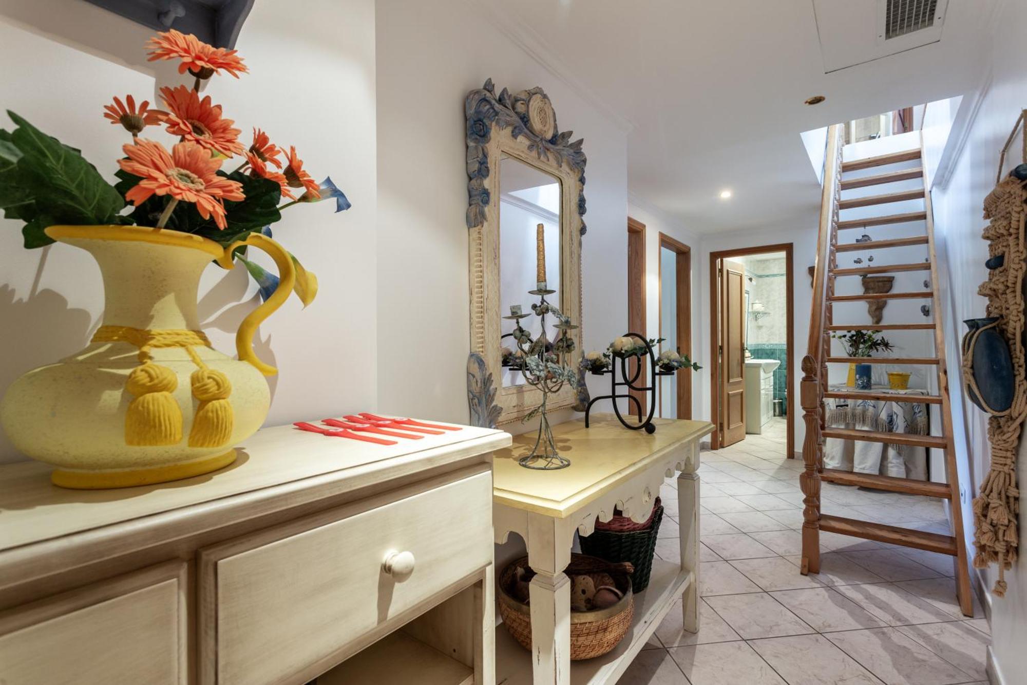 Wonderful Flats With Pool By Host Wise Apartment