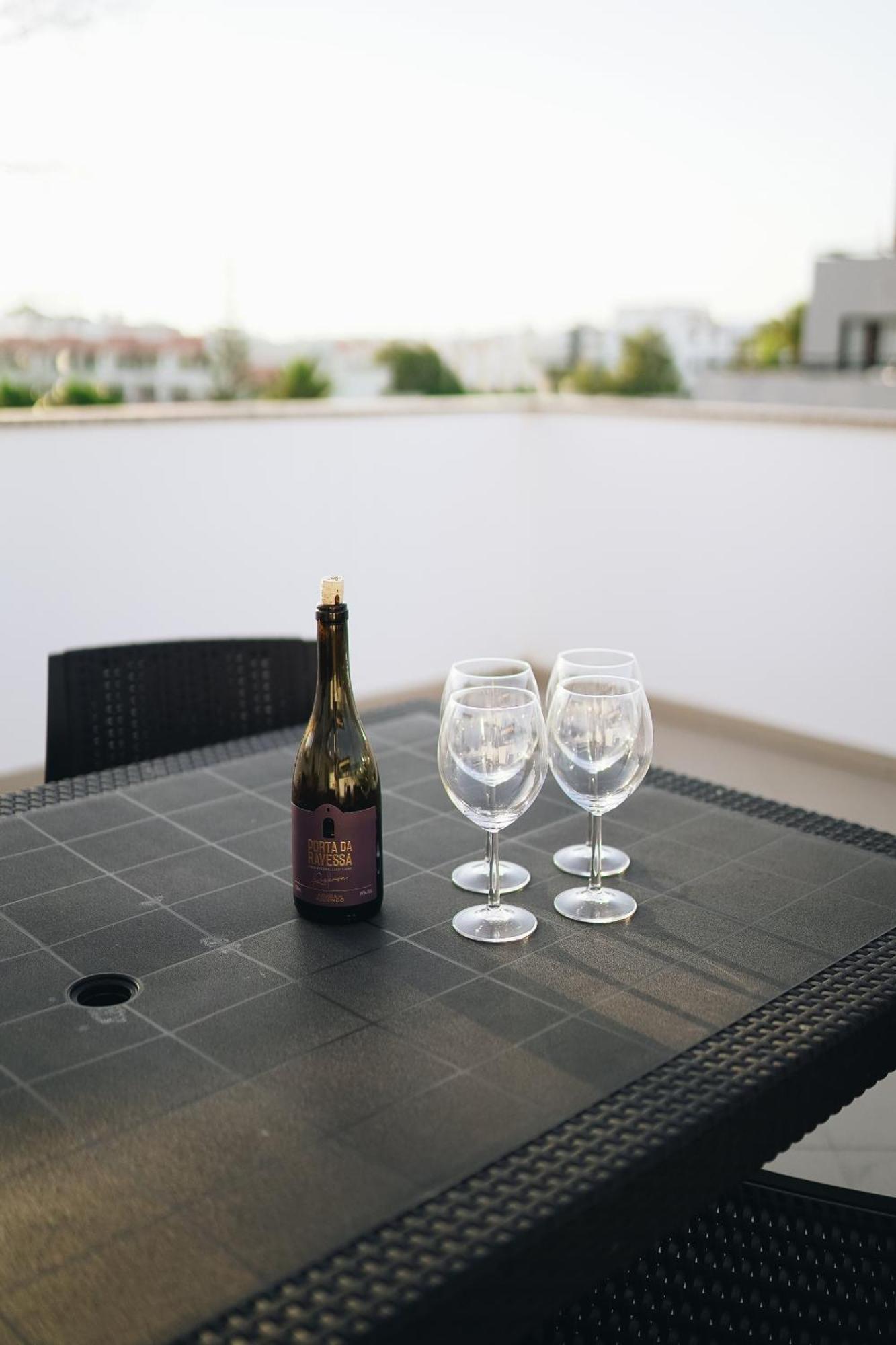 Wonderful Flats With Pool By Host Wise Apartment