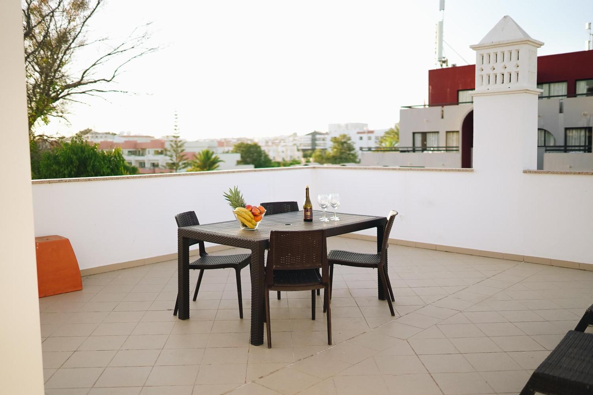 Apartment Wonderful Flats With Pool By Host Wise Albufeira