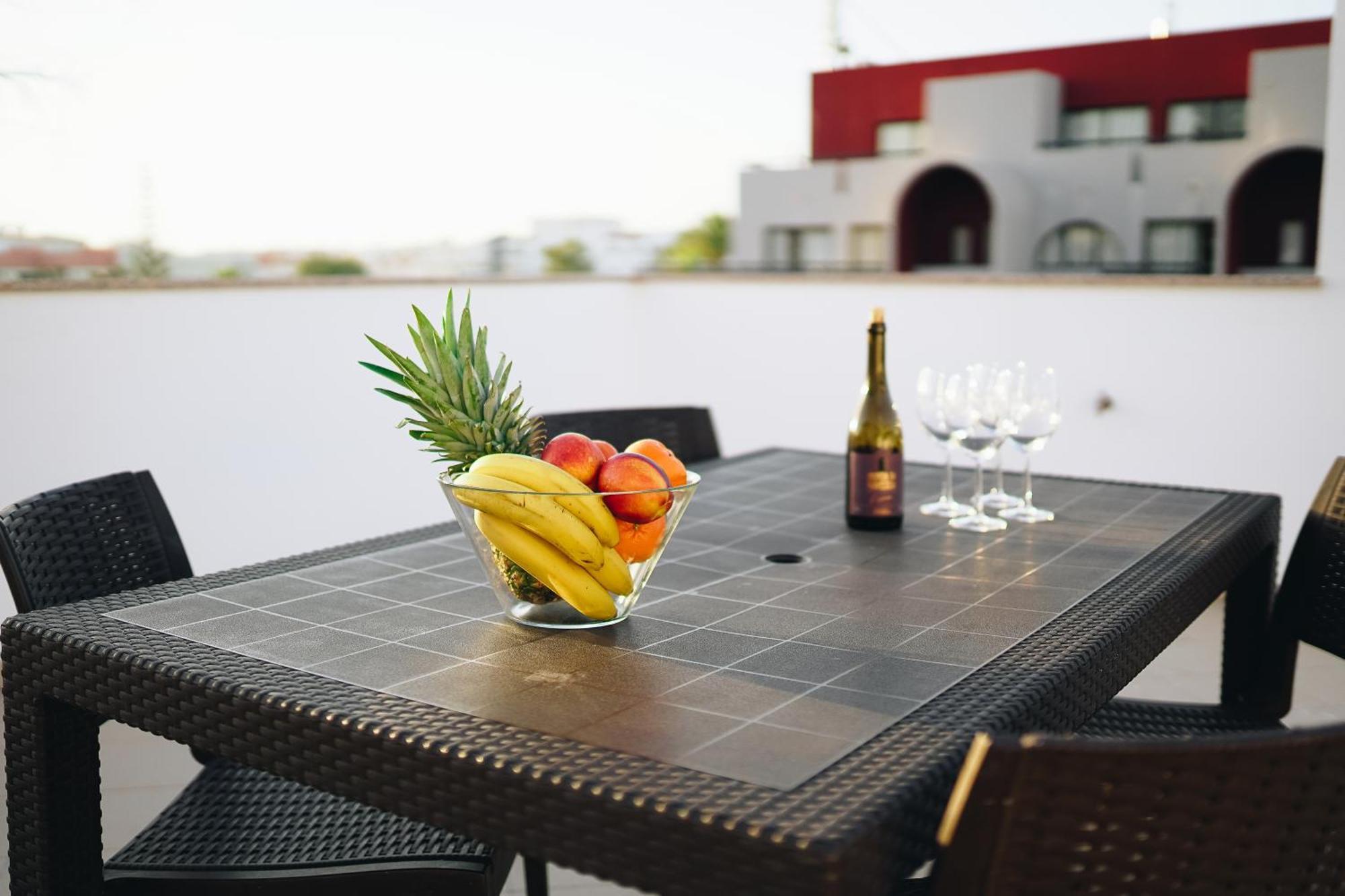 Wonderful Flats With Pool By Host Wise * Albufeira