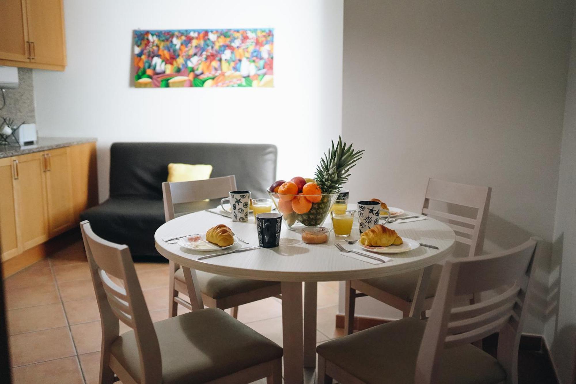 Wonderful Flats With Pool By Host Wise Apartment Albufeira