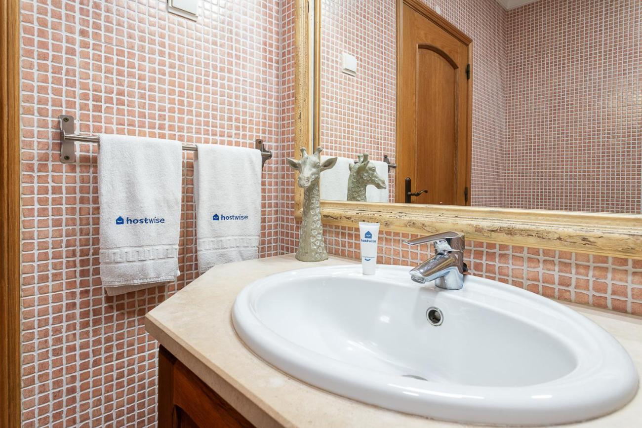 Wonderful Flats With Pool By Host Wise Albufeira