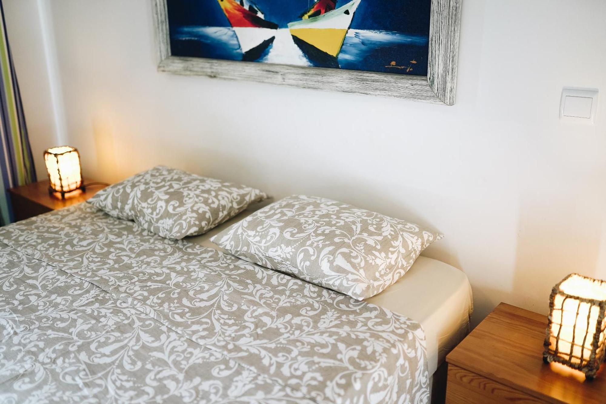 Wonderful Flats With Pool By Host Wise Apartment *