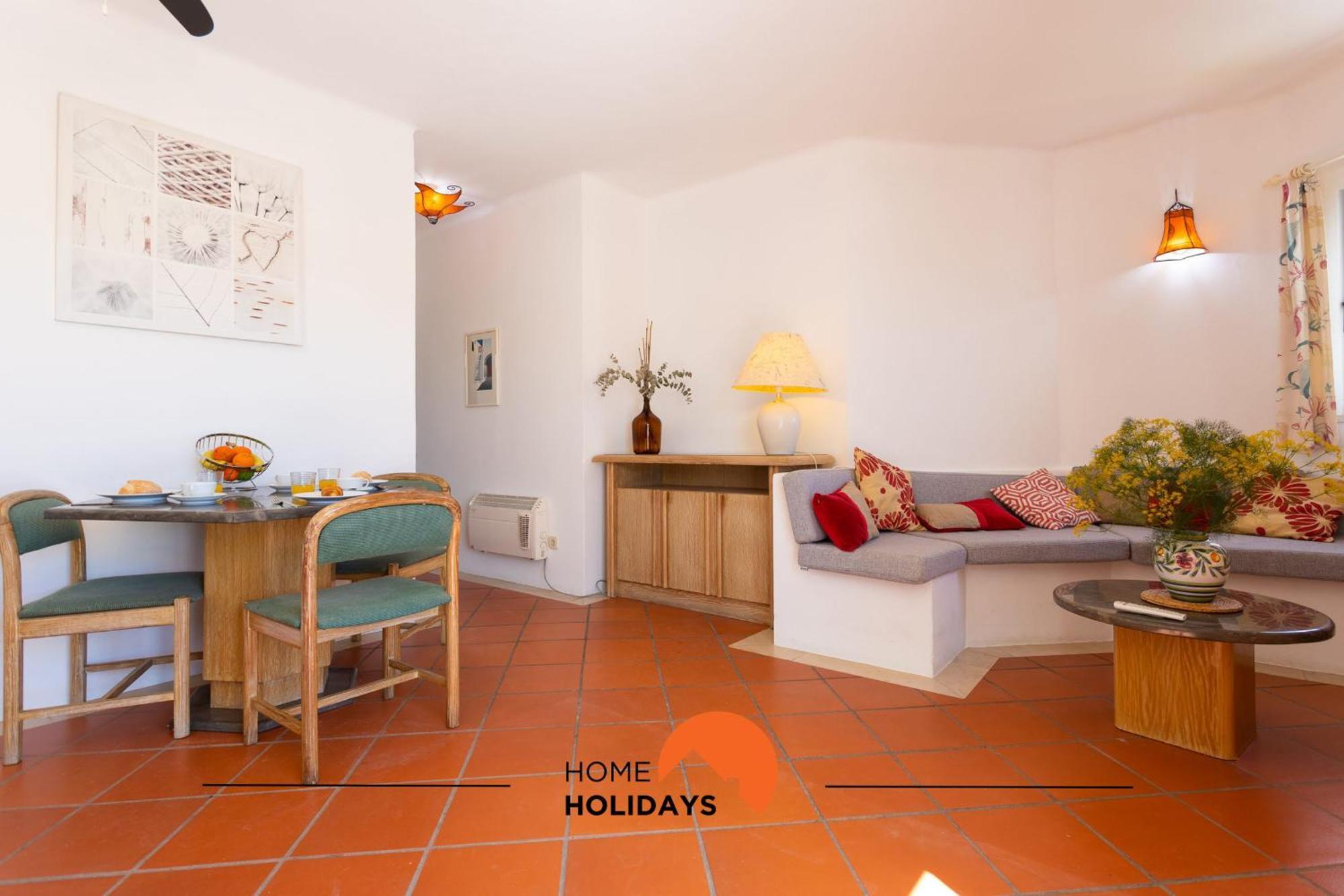 #151 Kid Friendly, Ac With Pool And Golf Course Apartment