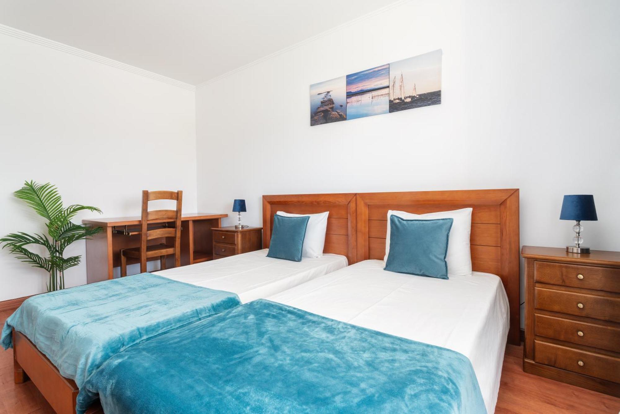 Homes Luxurious With 2 Bedrooms, Swimming Pool & Patio * Albufeira