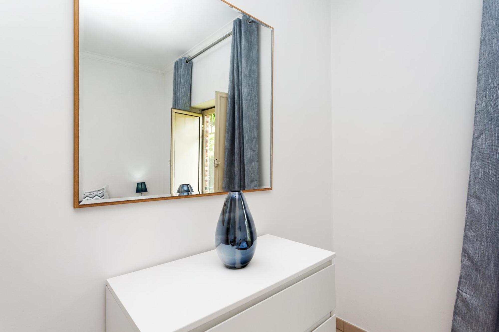 Bicos By Apartment *