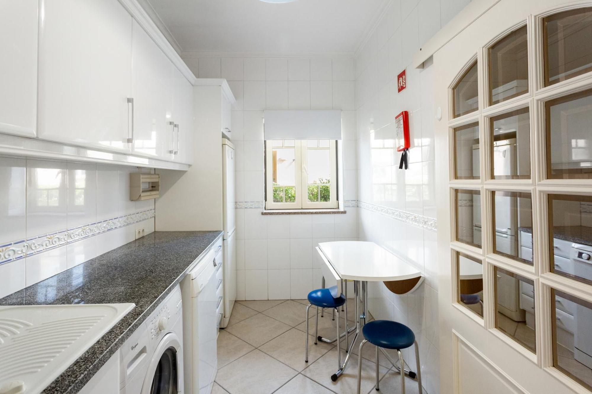 Bicos By Apartment *