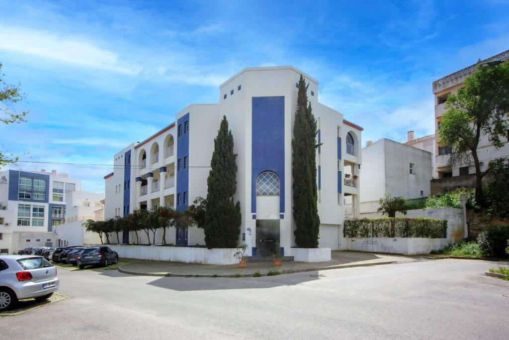 Rosa Old Town Apartment
