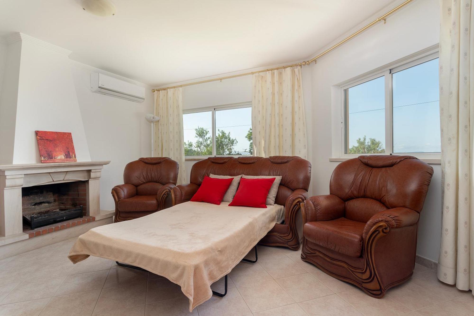 Homes Luxurious With 2 Bedrooms, Swimming Pool & Patio Albufeira