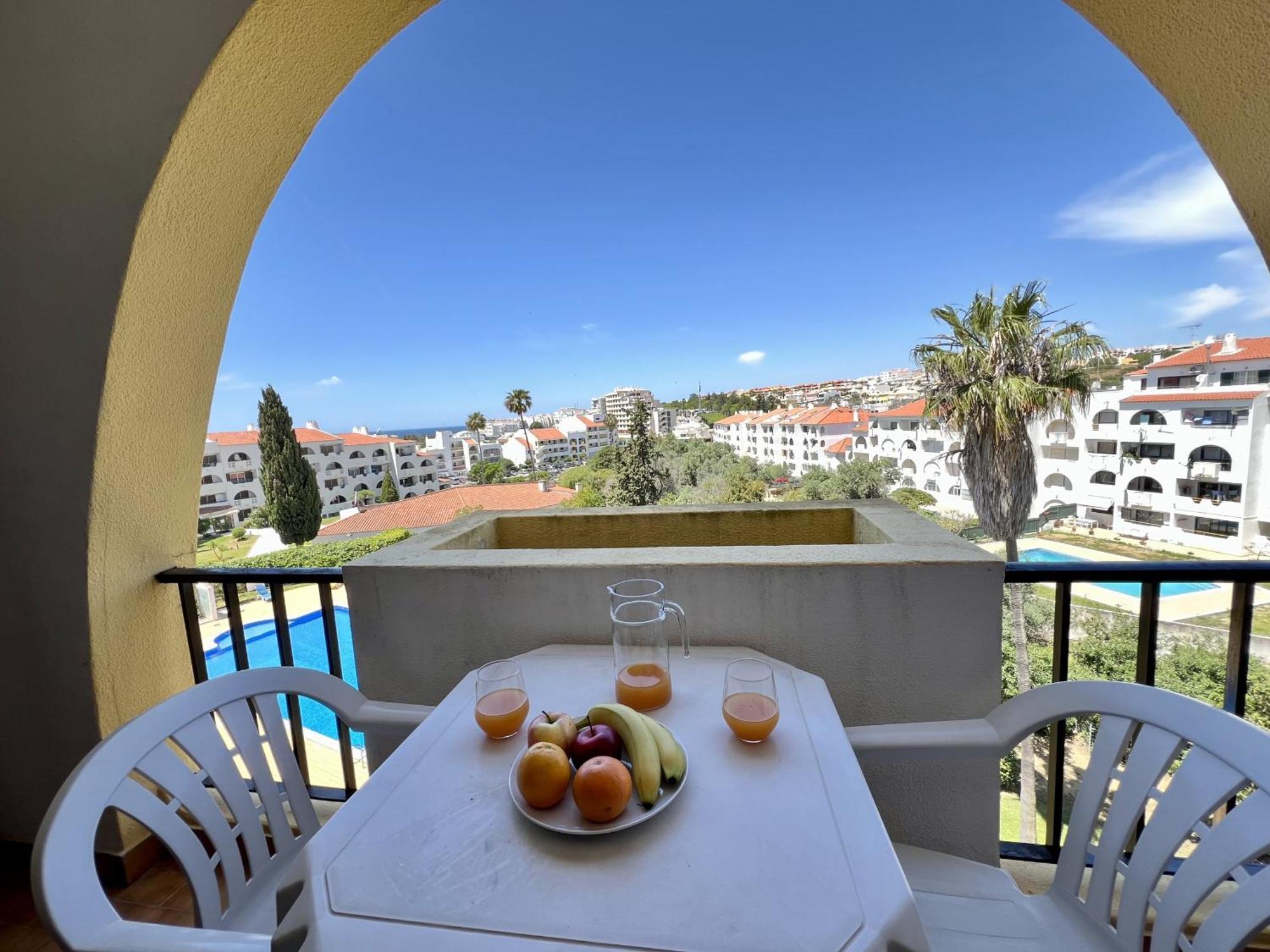 Apartment Tropical View With Pool By Homing Albufeira