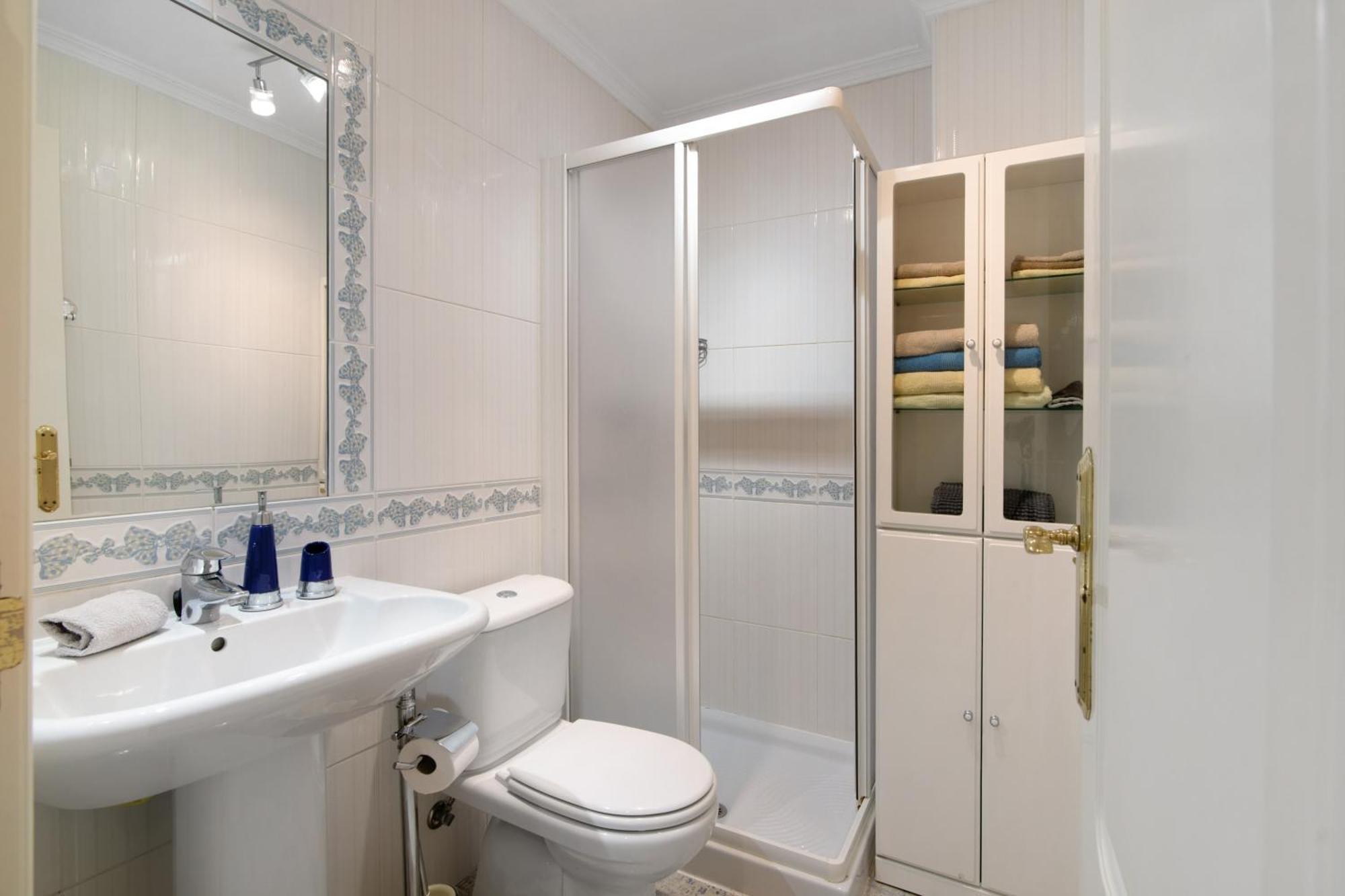 6 B Apartment *