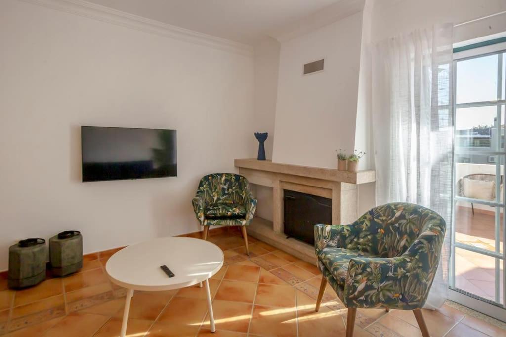 Summer Apartment