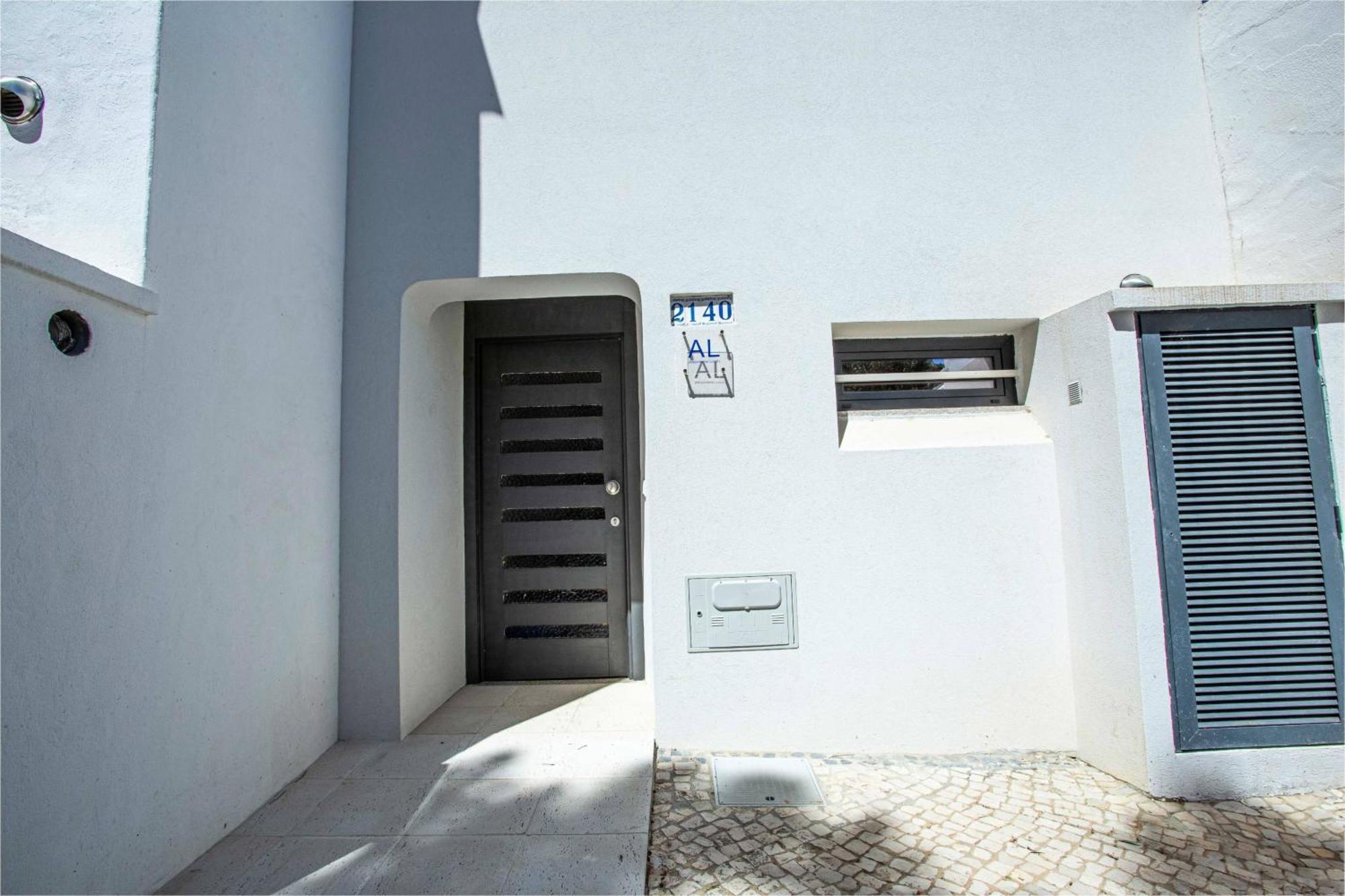 Serenity Falesia By Hellovacations * Albufeira