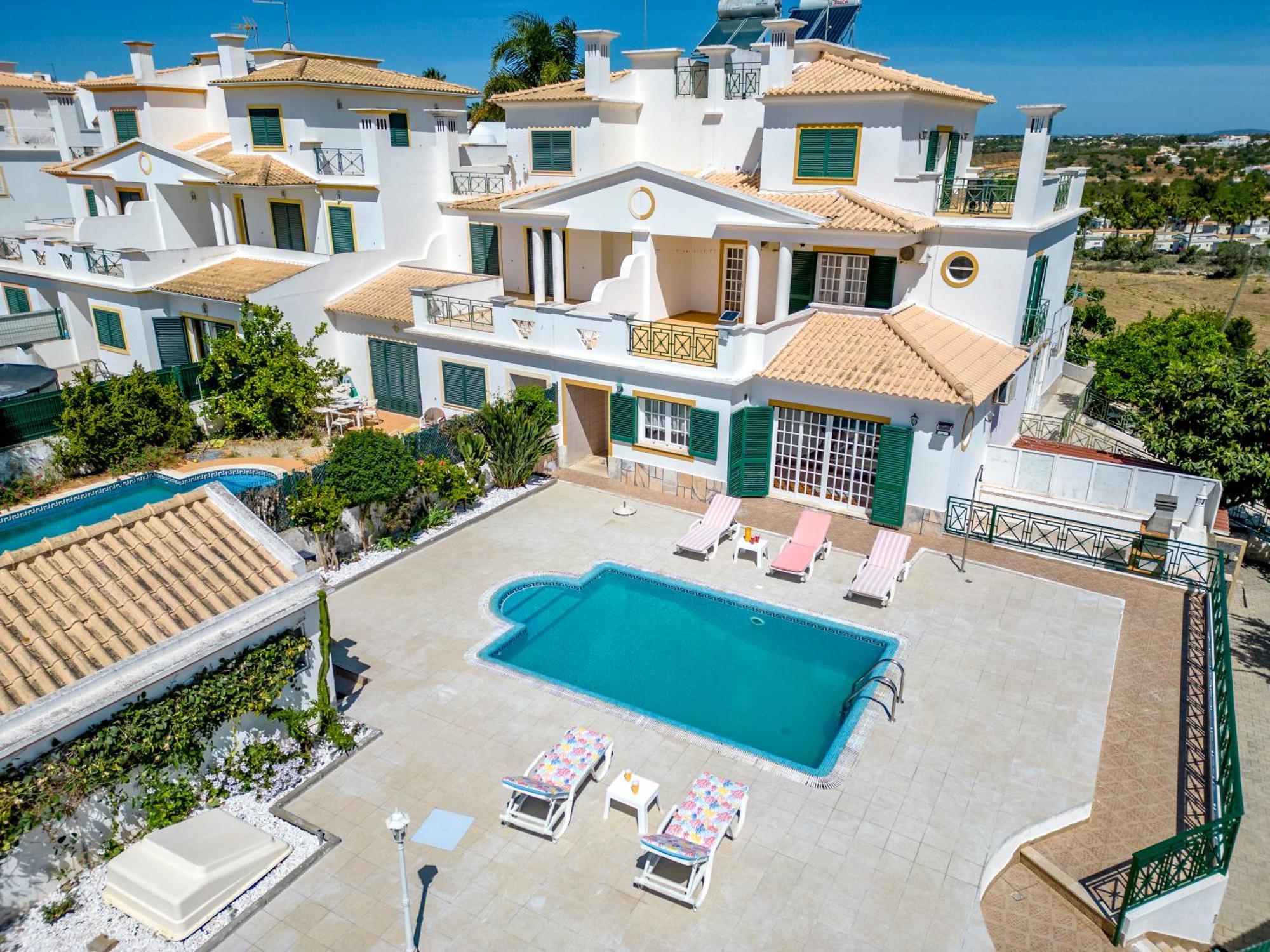 Ramalhete Villa *