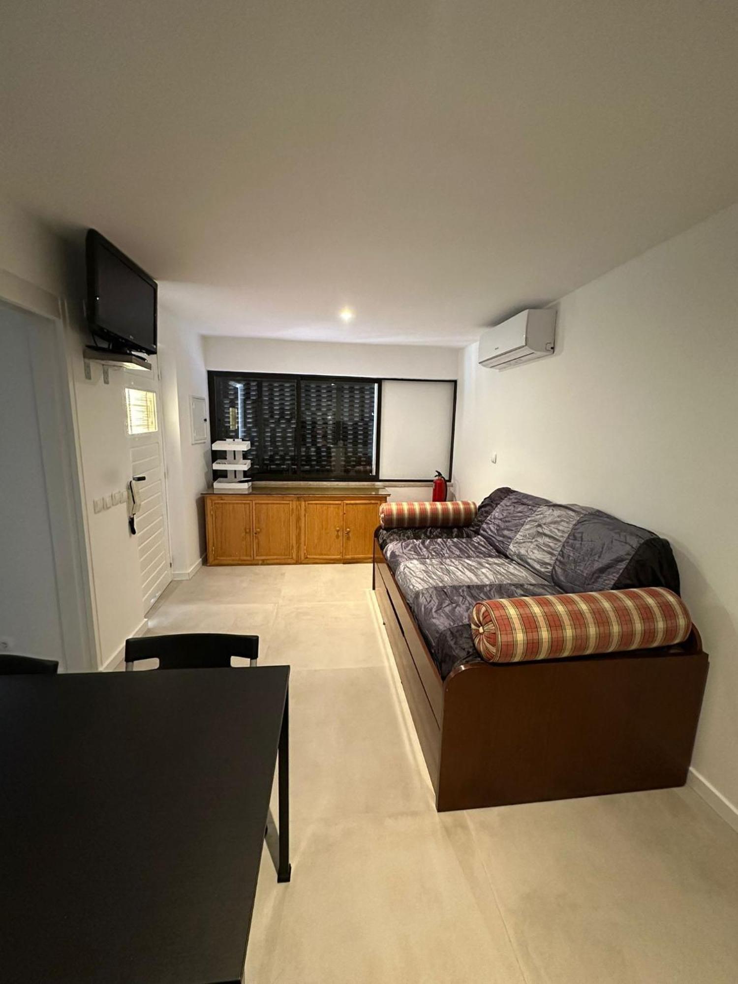 Center Monte Choro Flat With Pool