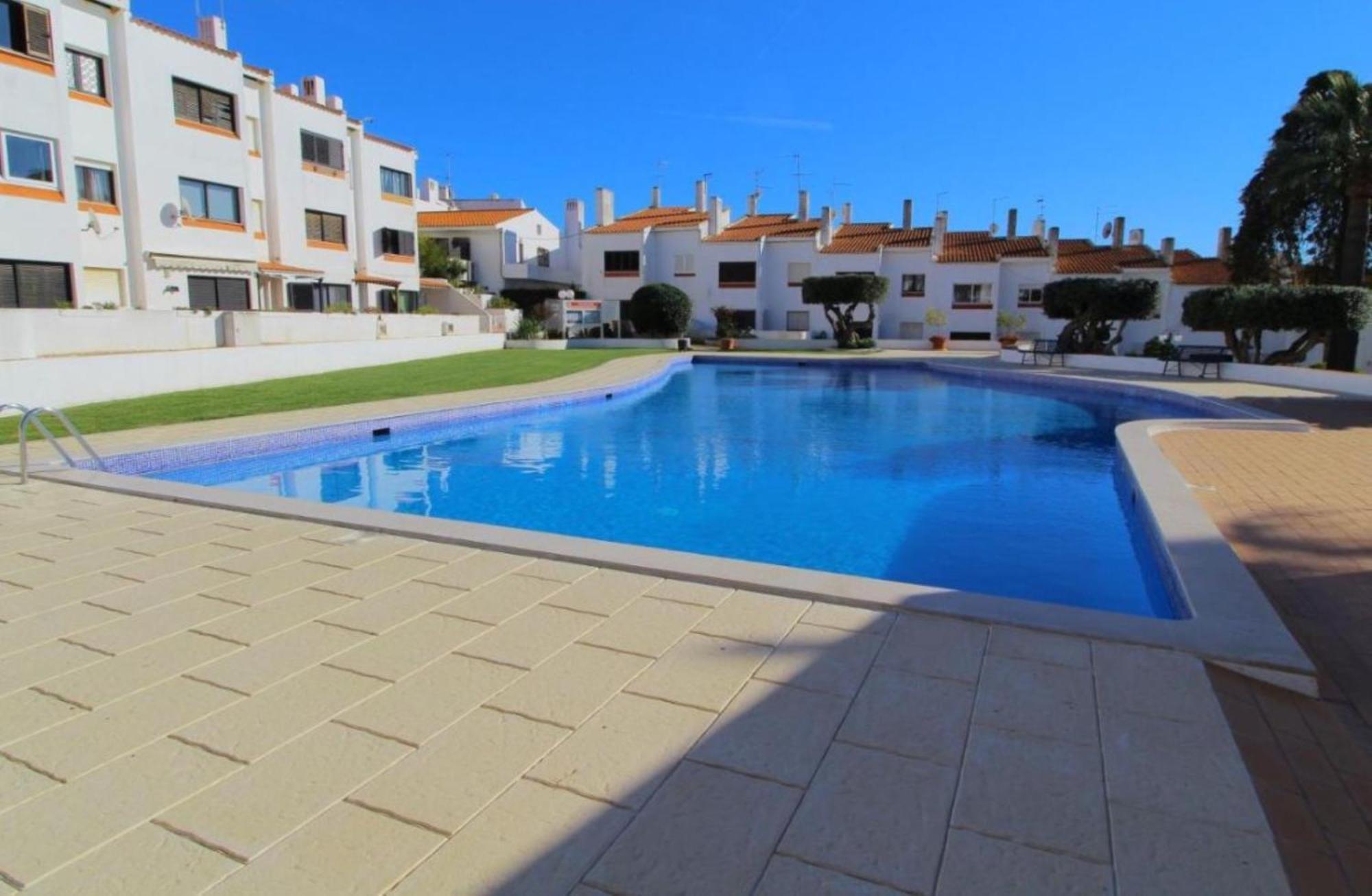Center Monte Choro Flat With Pool Apartment *