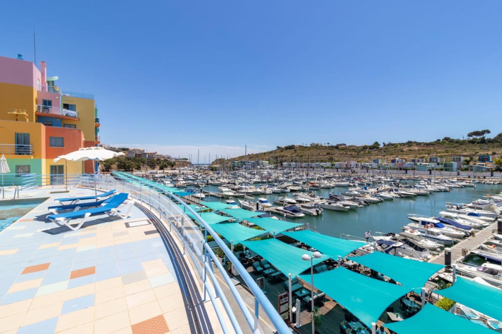 Apartment Blue Sea In Marina