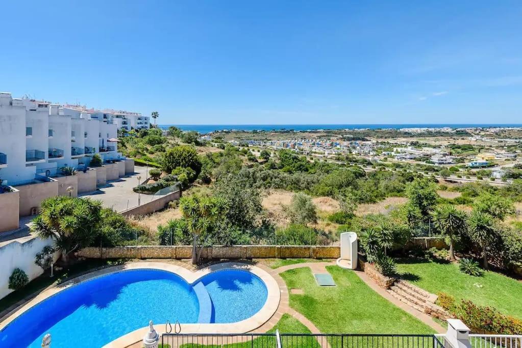 Appartement - Sun, Pool And Marina View! Albufeira