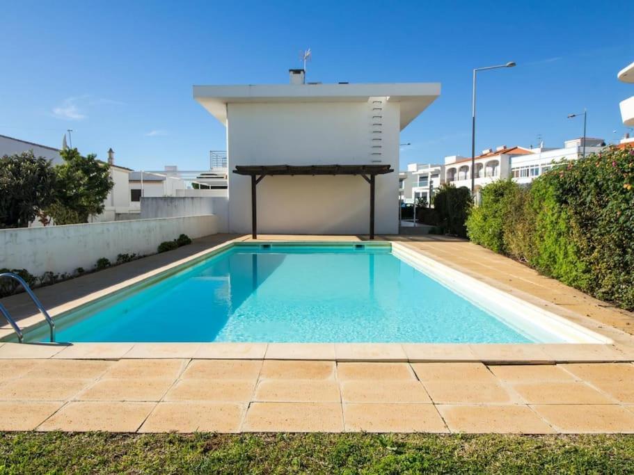 Rainbow House - Sea View & Pool & Garage & Garden & Pousada