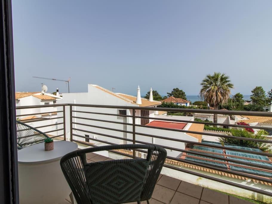 Rainbow House - Sea View & Pool & Garage & Garden & Pousada *