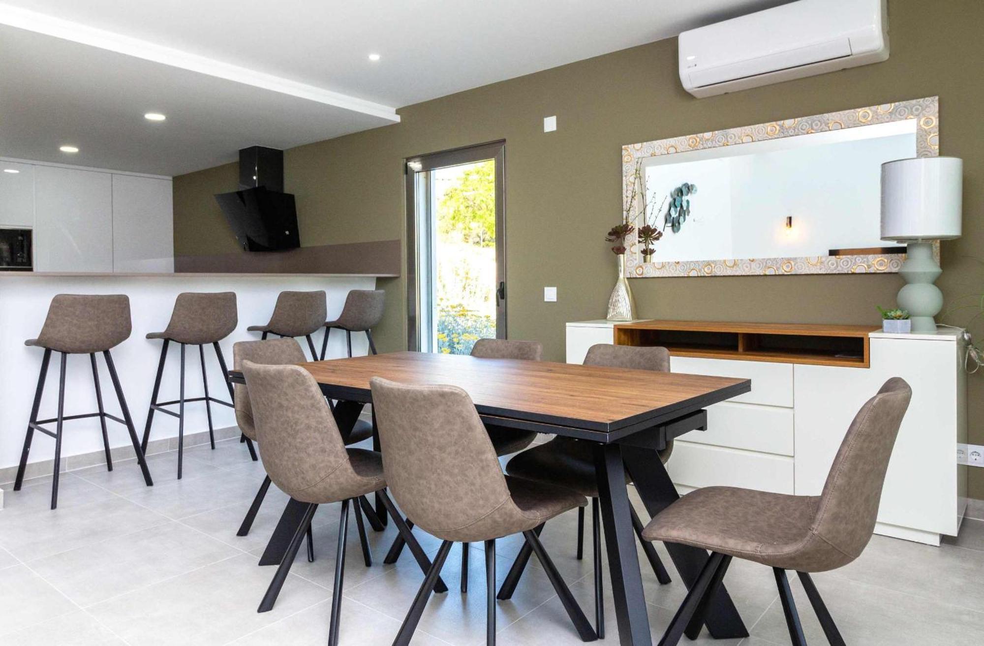 Villa Orada 25 House - Luxurious & Games & Privat Pool & Gym *