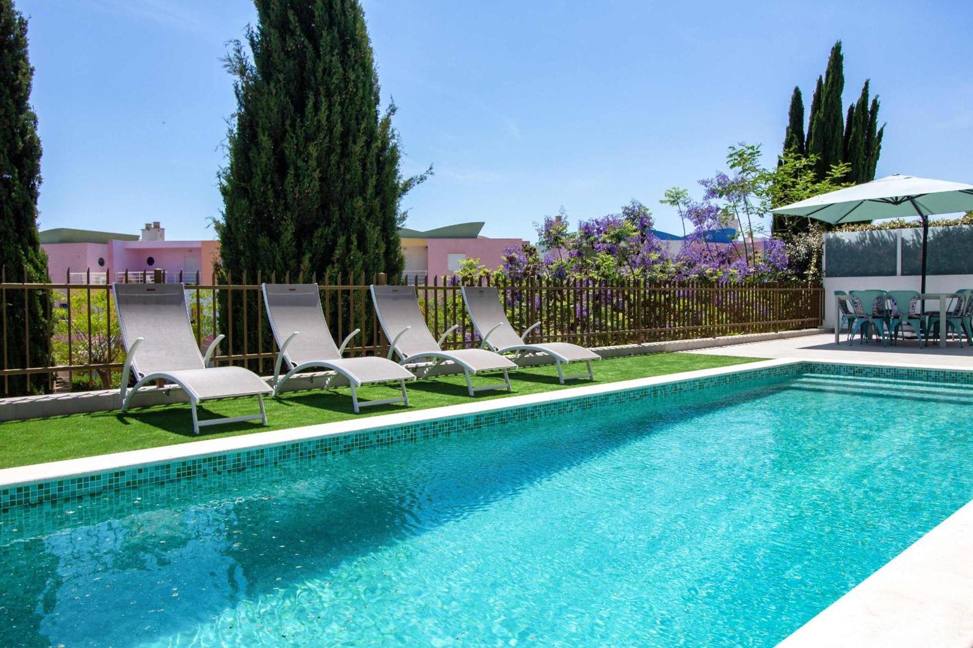 Villa Orada 25 House - Luxurious & Games & Privat Pool & Gym *