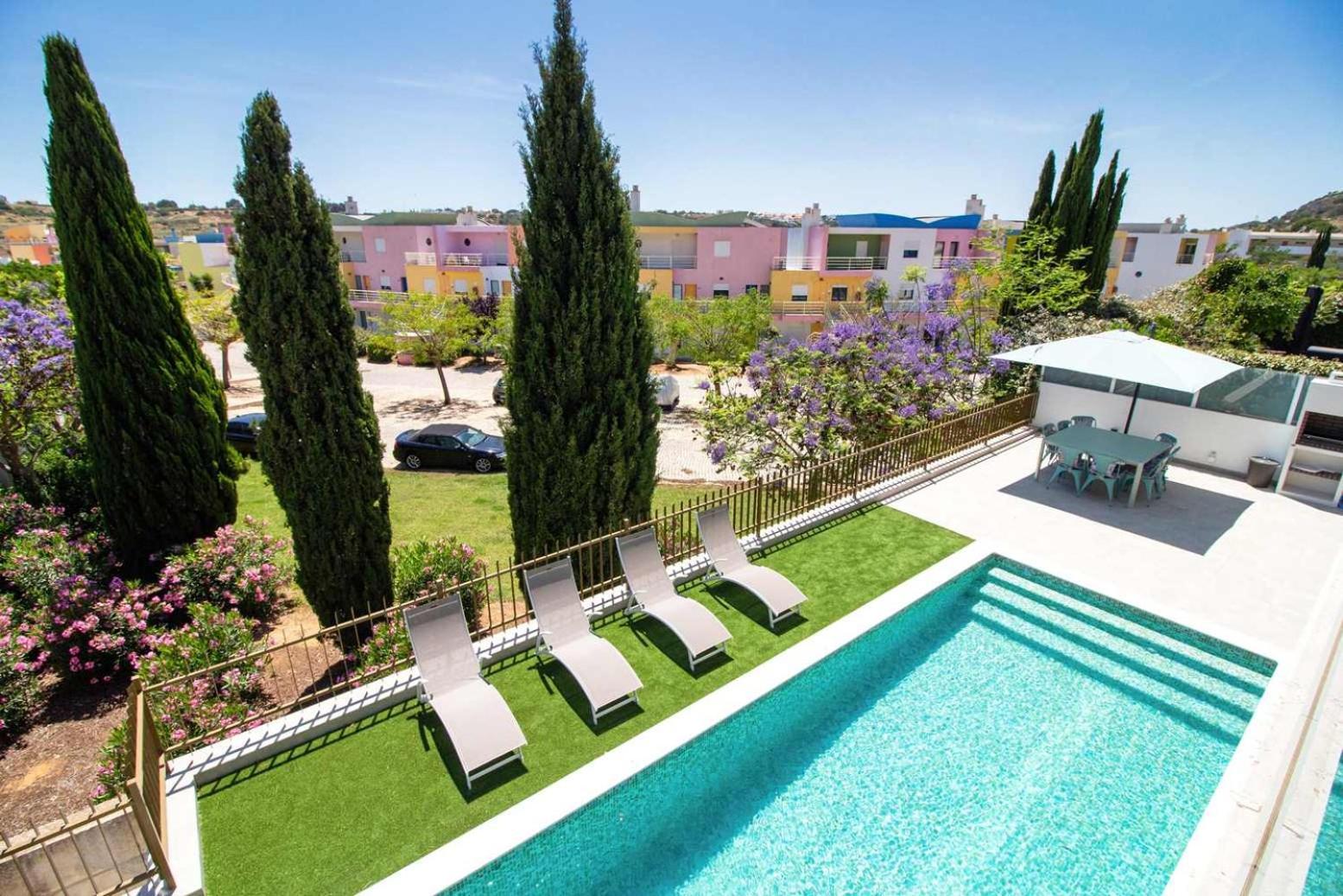 Orada 25 House - Luxurious & Games & Privat Pool & Gym
