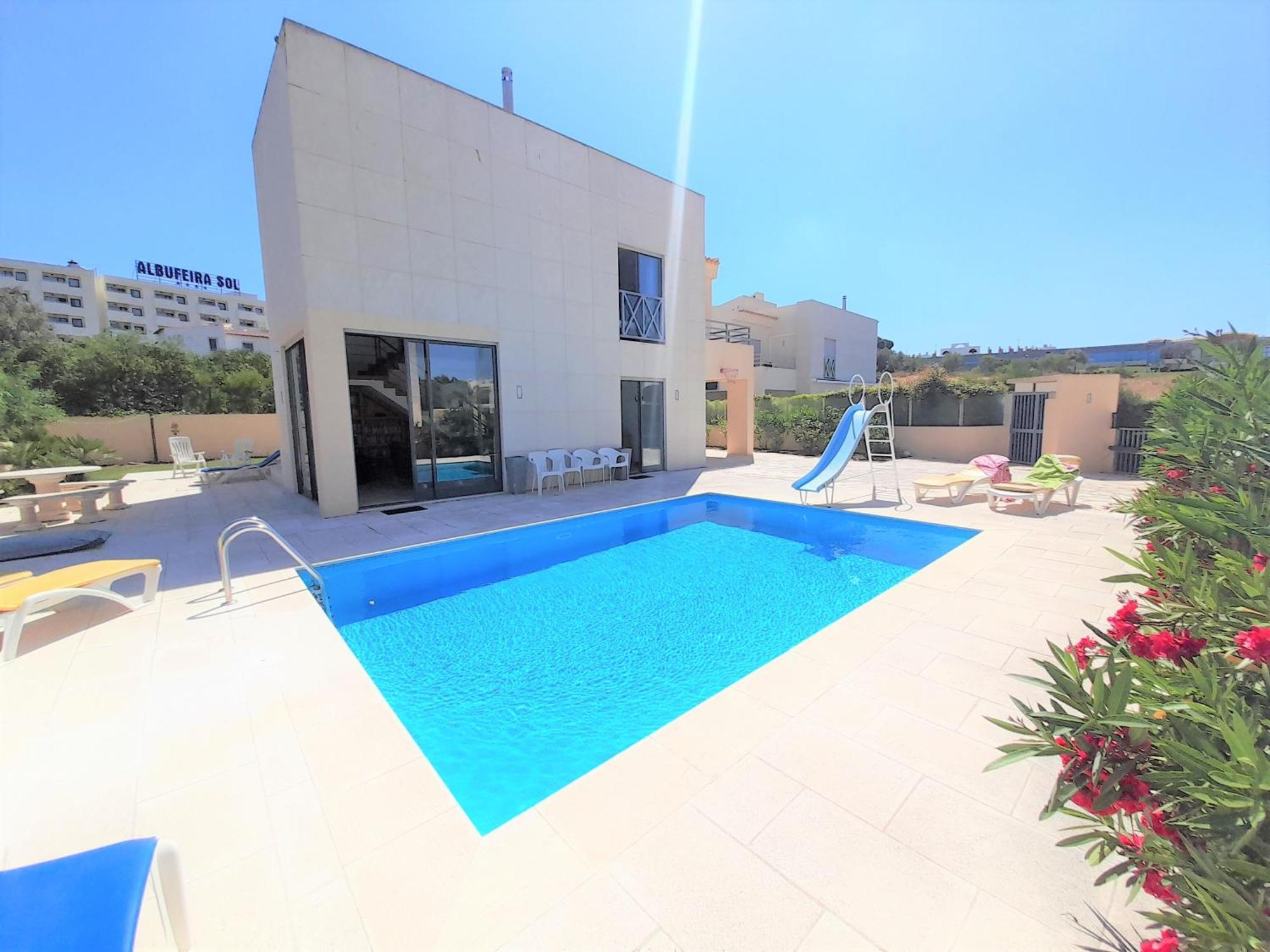 Paula With Private Pool Close To The And Strip Albufeira