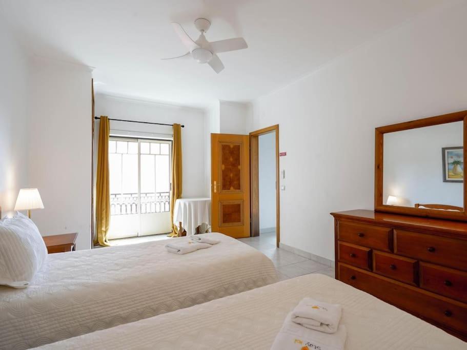 Apartment Oura Sunrise Iv - Oura & Oura Strip